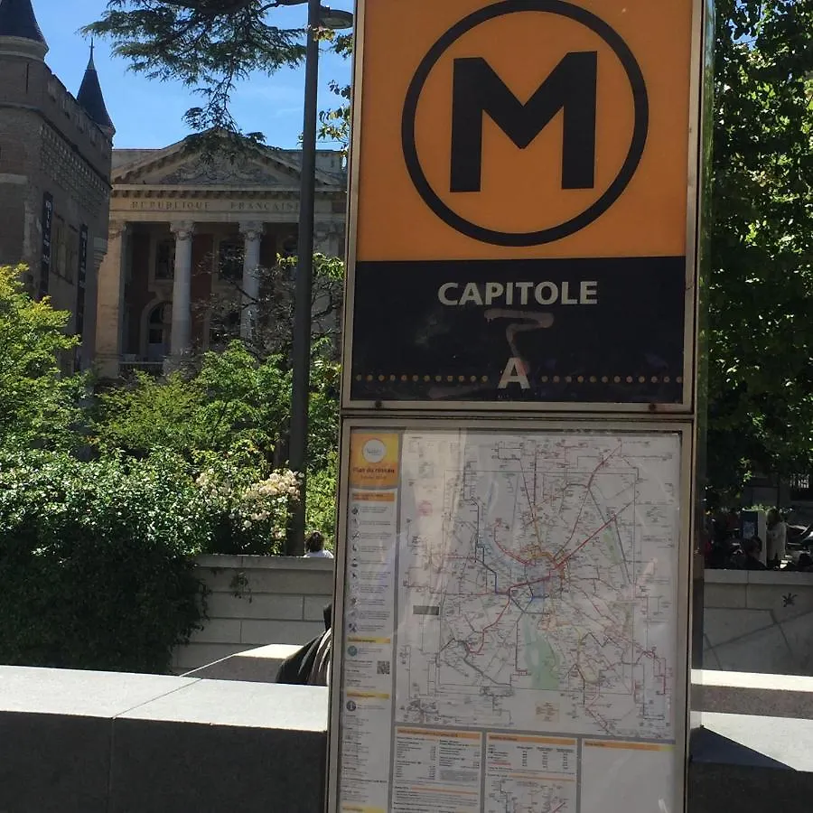 Apartamento Appartement Toulouse plein centre-jusqu'à 4 personnes-Parking et Petit déjeuner inclus